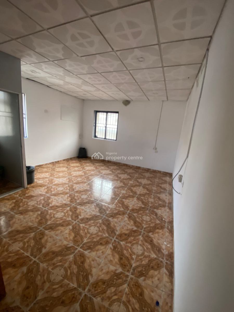 Self Service Selfcontain at Lekki Phase 1, Off Admiralty Way Lekki Phase 1, Lekki Phase 1, Lekki, Lagos, Self Contain (single Rooms) for Rent