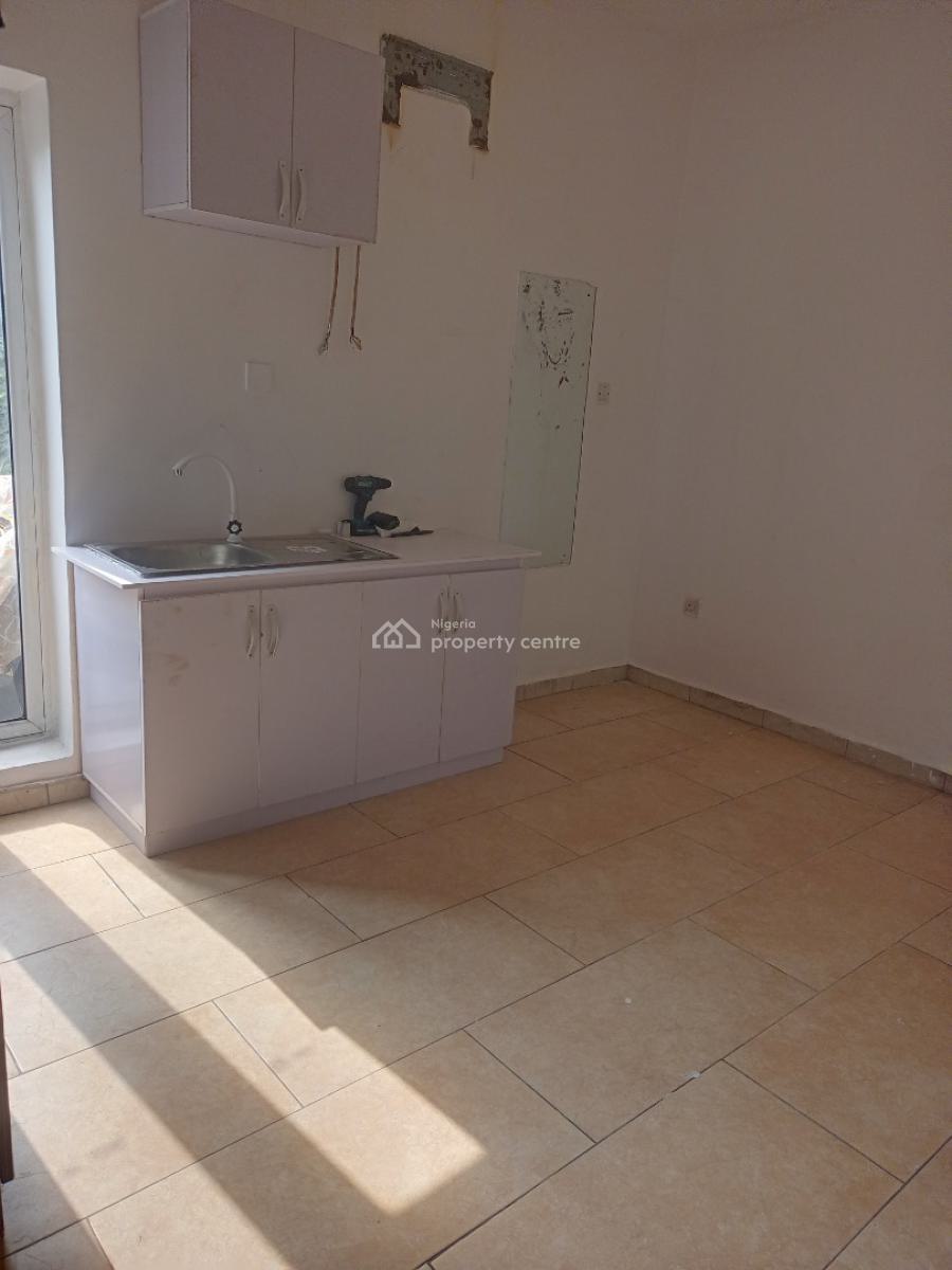 One Room Self Contained, Chevy View Estate, Lekki, Lagos, Self Contain (single Rooms) for Rent