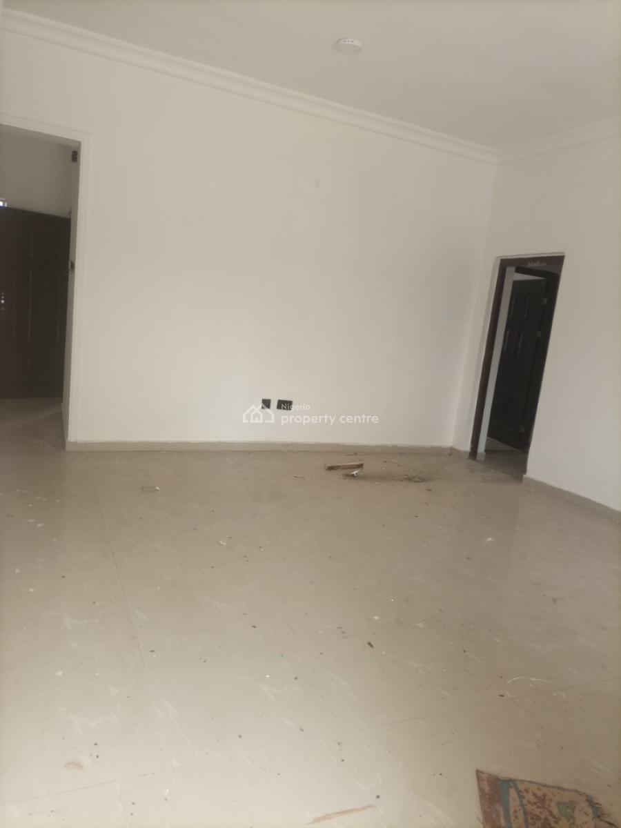 Renovated 3 Bedroom Flat on The Ground Floor, Inside an Estate on Orchid Road, Lekki Lagos, Lekki, Lagos, Flat / Apartment for Rent