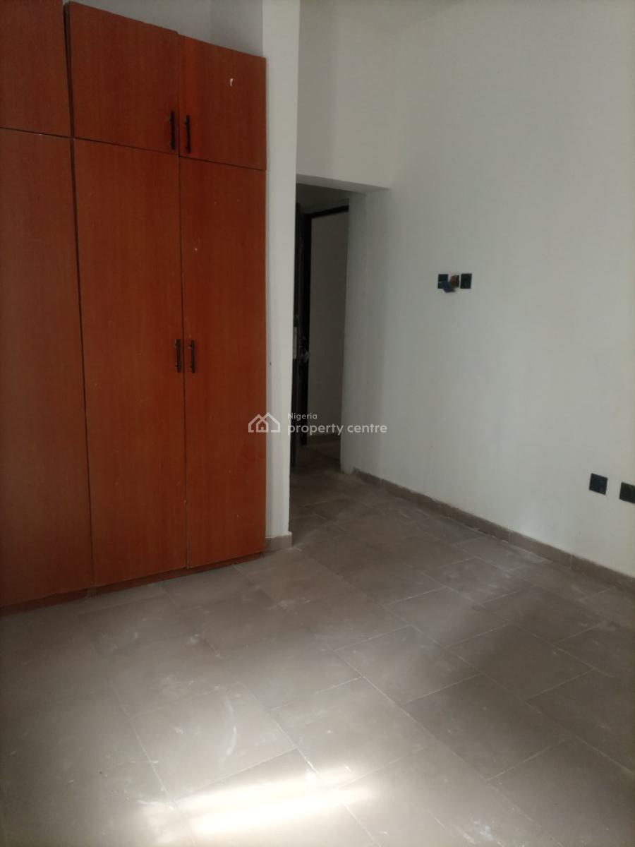 Renovated 3 Bedroom Flat on The Ground Floor, Inside an Estate on Orchid Road, Lekki Lagos, Lekki, Lagos, Flat / Apartment for Rent