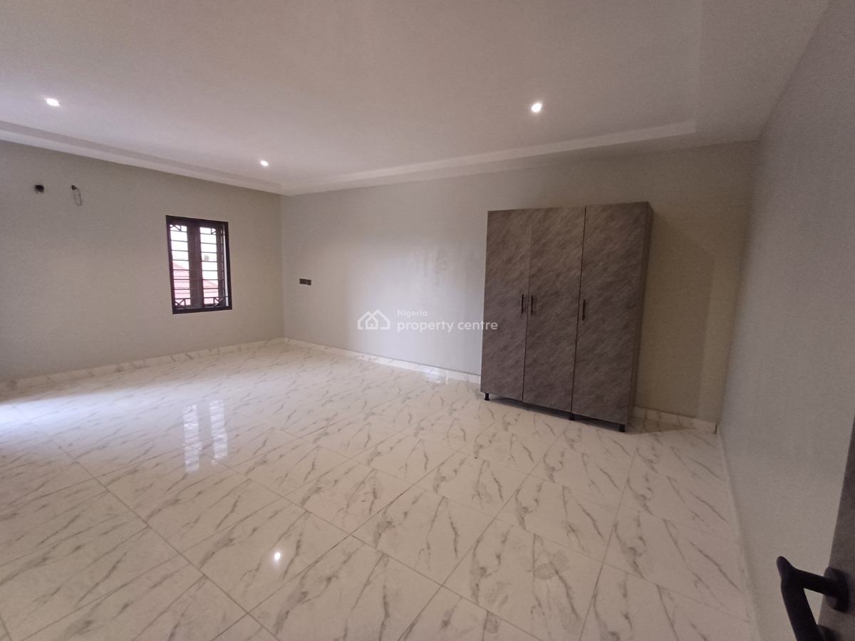 Serviced Self-compound 4 Bedroom Terrace Duplex with Bq, Wuse, Abuja, Terraced Duplex for Rent
