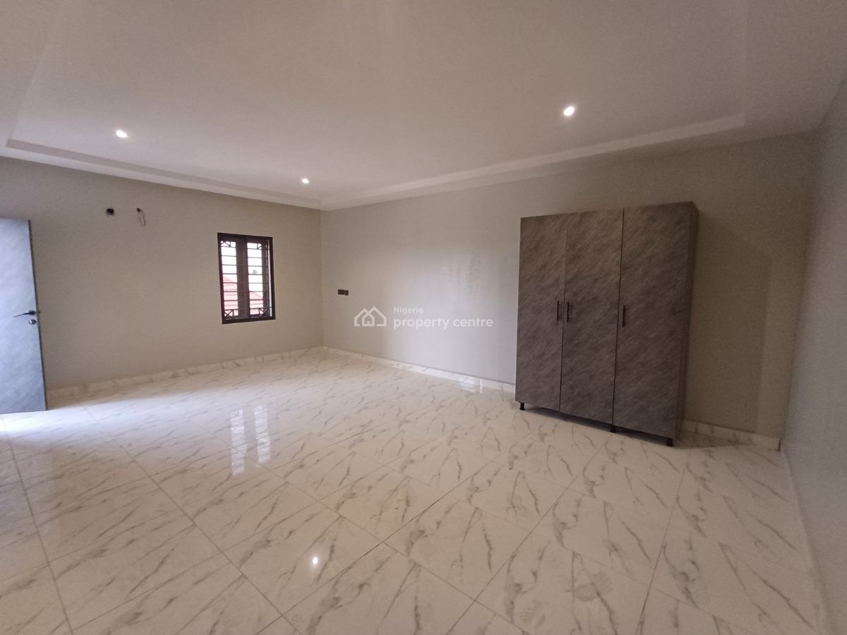 Serviced Self-compound 4 Bedroom Terrace Duplex with Bq, Wuse, Abuja, Terraced Duplex for Rent