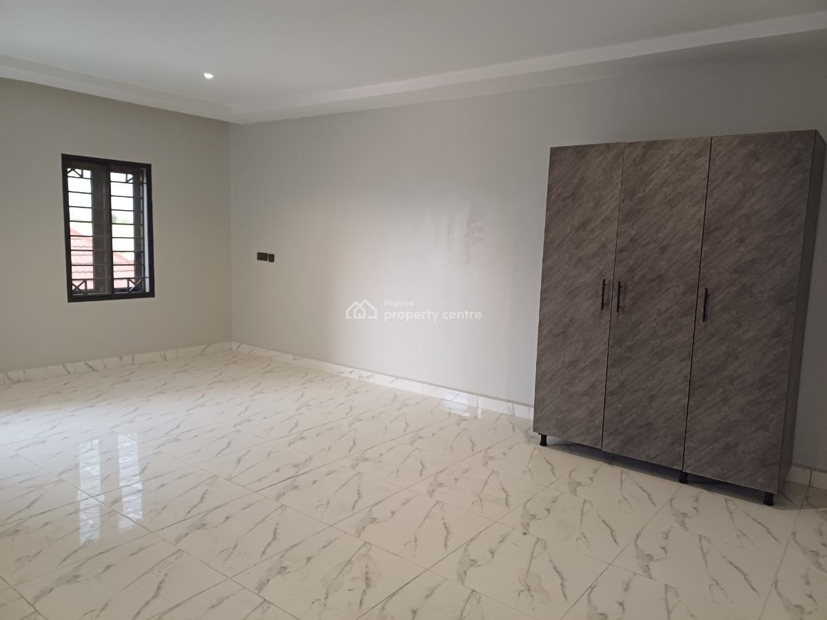 Serviced Self-compound 4 Bedroom Terrace Duplex with Bq, Wuse, Abuja, Terraced Duplex for Rent