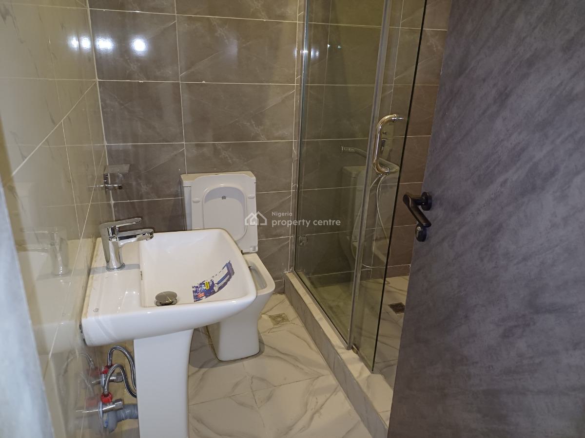 Serviced Self-compound 4 Bedroom Terrace Duplex with Bq, Wuse, Abuja, Terraced Duplex for Rent