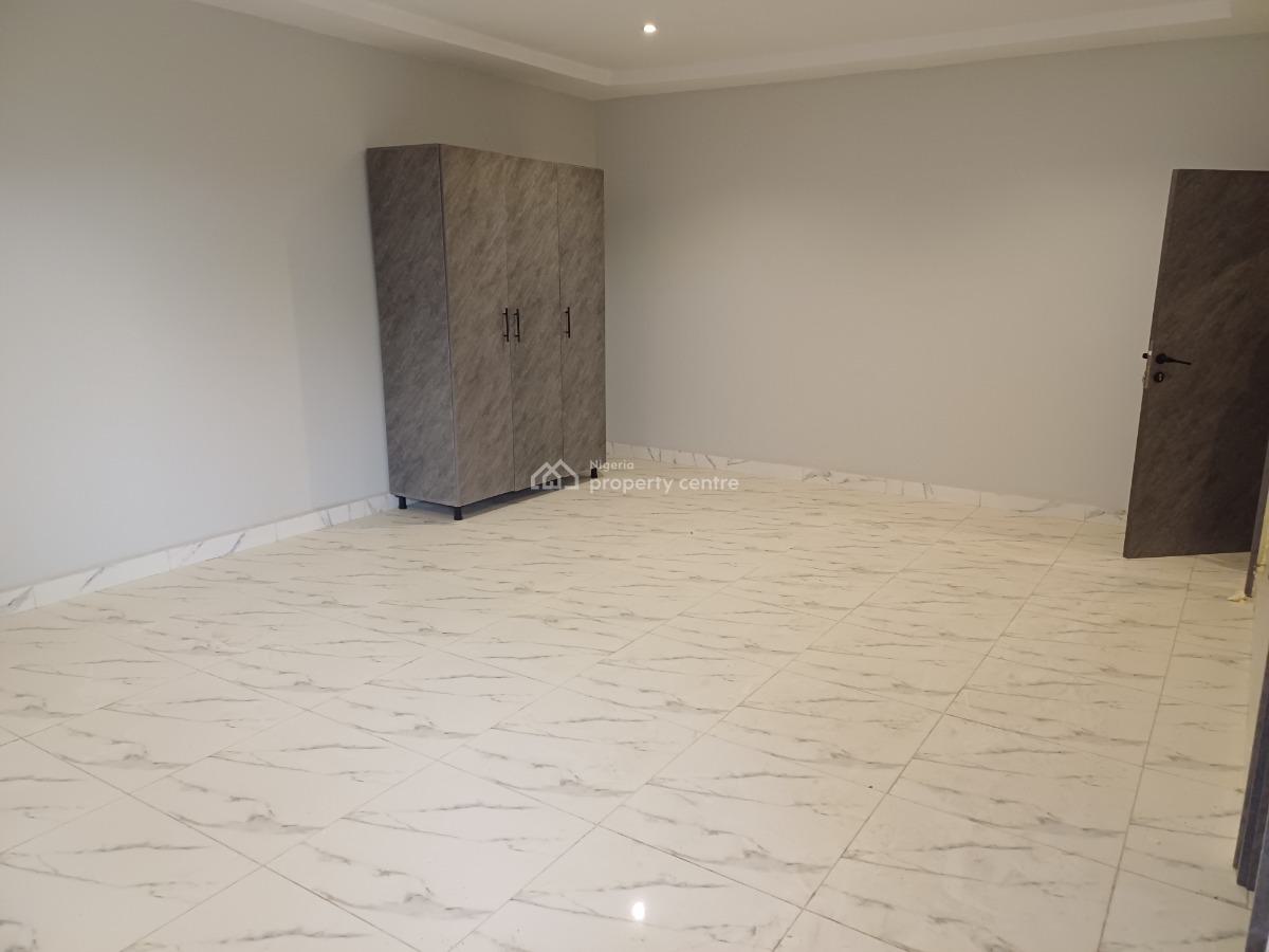 Serviced Self-compound 4 Bedroom Terrace Duplex with Bq, Wuse, Abuja, Terraced Duplex for Rent