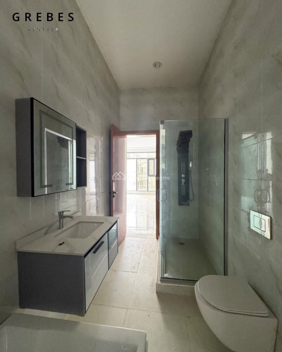 4bedroom Terrace Duplex with Gym and Pool, Lekki Phase One, Lekki, Lagos, Terraced Duplex for Rent