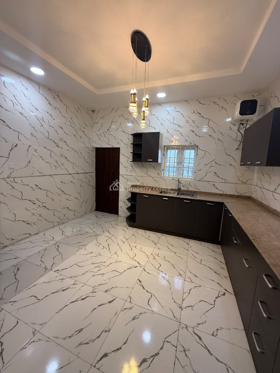 Well Finished 5bedroom Fully Detached Duplexwith 1room Bq in an Estate, Guzape, Guzape District, Abuja, House for Sale