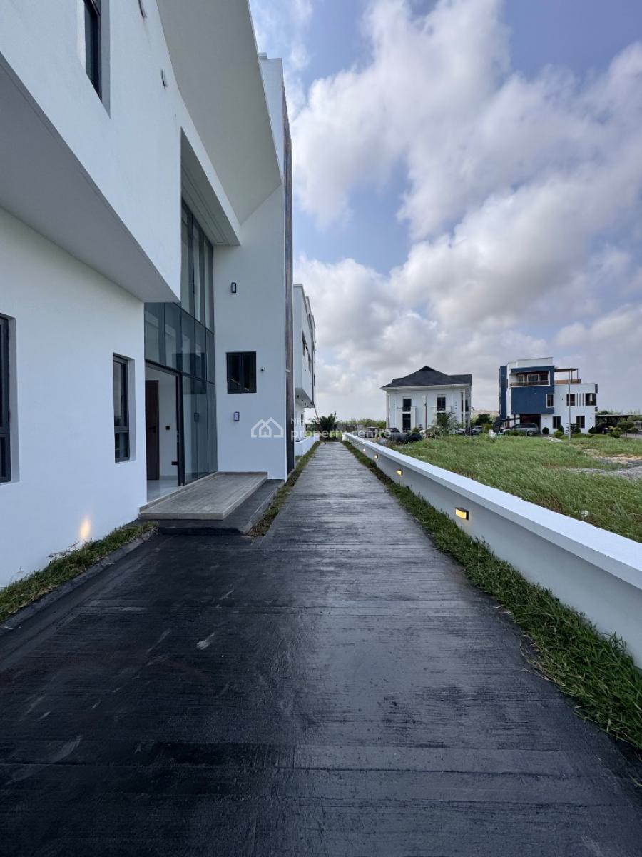 Massive 5bedroom Detached Duplex with Cinema,pool and Gym Space, Ikate, Lekki, Lagos, Semi-detached Duplex for Sale