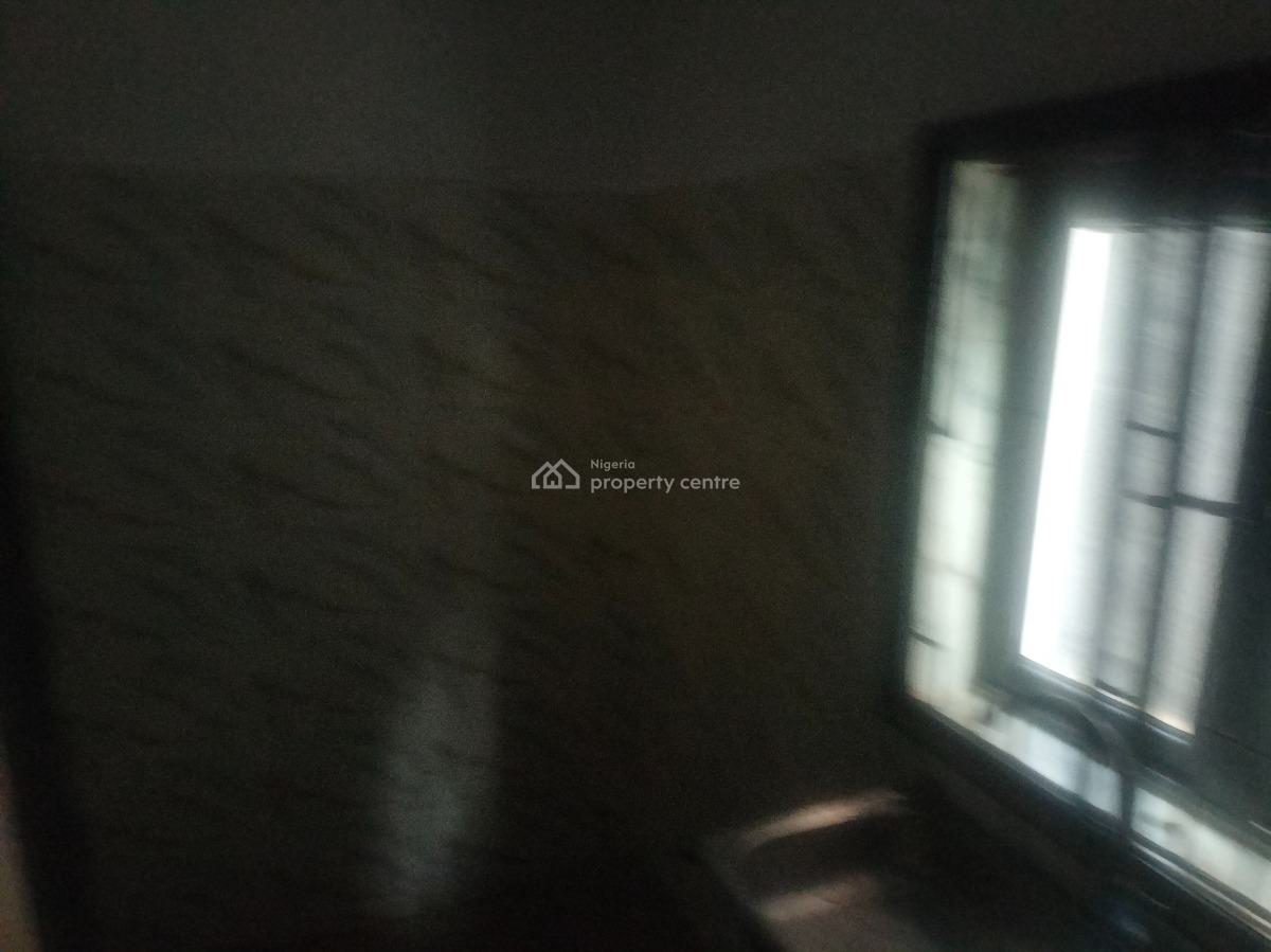 Well Renovated and Decent Mini Flat with  Pop and 2 Toilets, Ketu Alapere, Alapere, Ketu, Lagos, Mini Flat (room and Parlour) for Rent