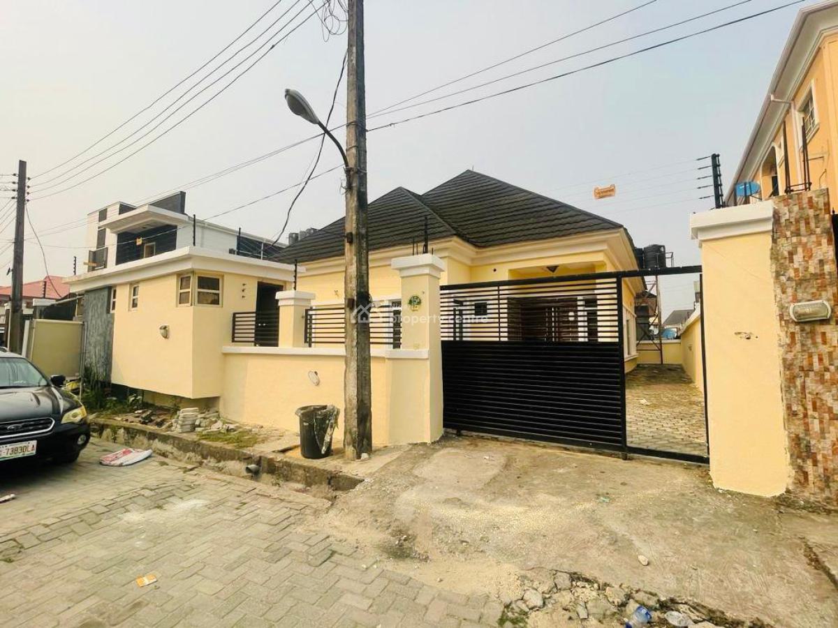 Three Bedroom Bungalow with Bq, Divine Homes, Thomas Estate, Ajah, Lagos, Detached Bungalow for Sale