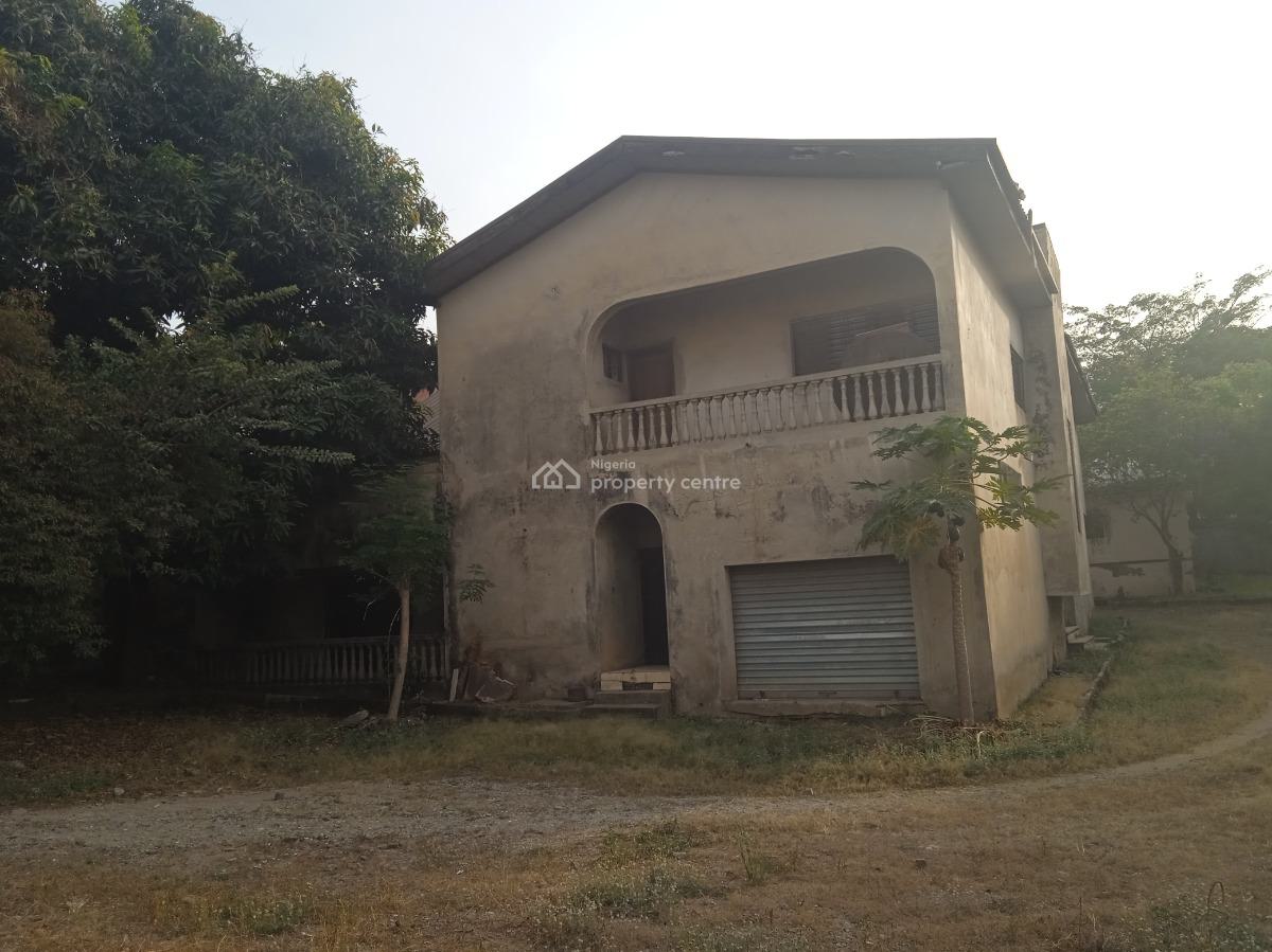 2,864sqm Buy and Rebuild Terraces in a Prime Residential, Off Ademola Adetokunbo, Wuse 2, Abuja, Detached Duplex for Sale