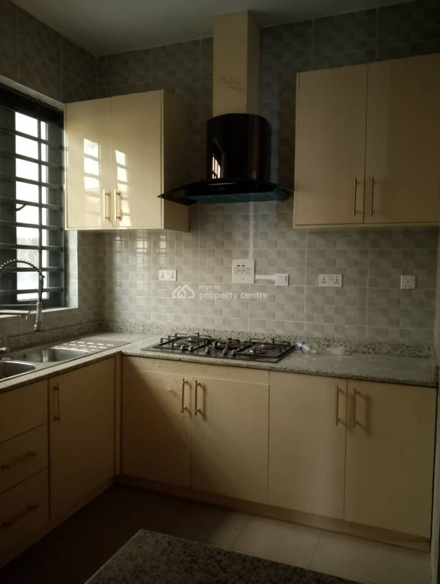 Family-sized Living: Stunning 4 Bedroom Detached Duplex with Bq, Off Ogombo Road, Ogombo, Ajah, Lagos, Detached Duplex for Rent
