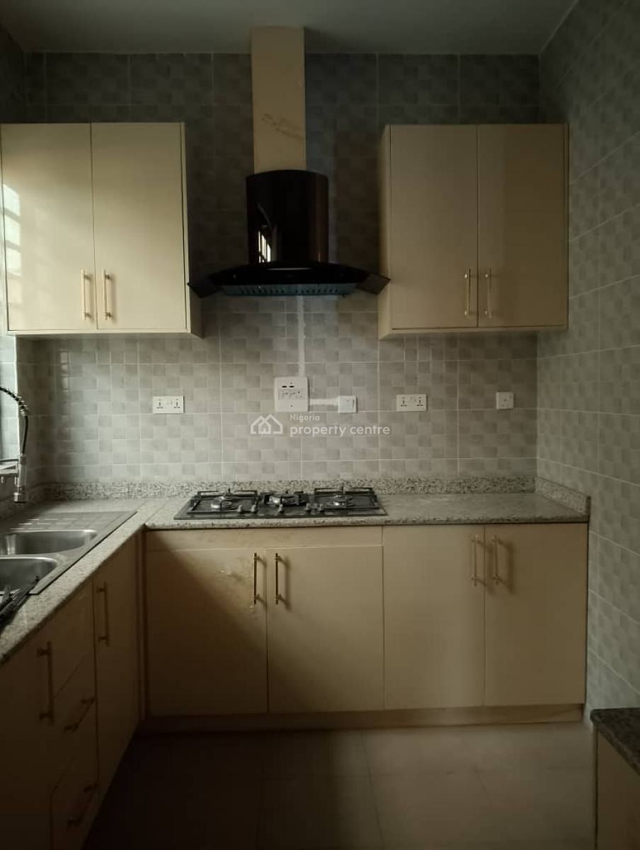 Family-sized Living: Stunning 4 Bedroom Detached Duplex with Bq, Off Ogombo Road, Ogombo, Ajah, Lagos, Detached Duplex for Rent