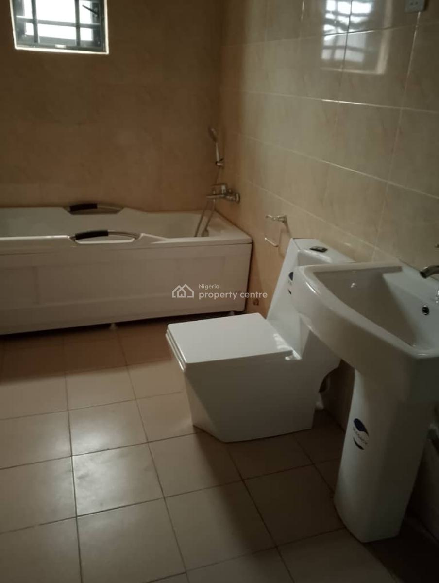 Family-sized Living: Stunning 4 Bedroom Detached Duplex with Bq, Off Ogombo Road, Ogombo, Ajah, Lagos, Detached Duplex for Rent