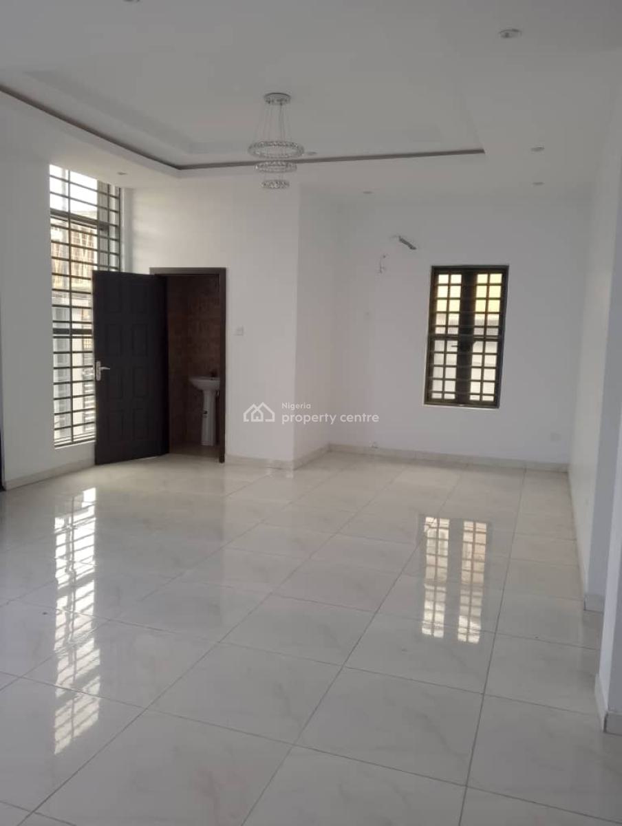 Family-sized Living: Stunning 4 Bedroom Detached Duplex with Bq, Off Ogombo Road, Ogombo, Ajah, Lagos, Detached Duplex for Rent