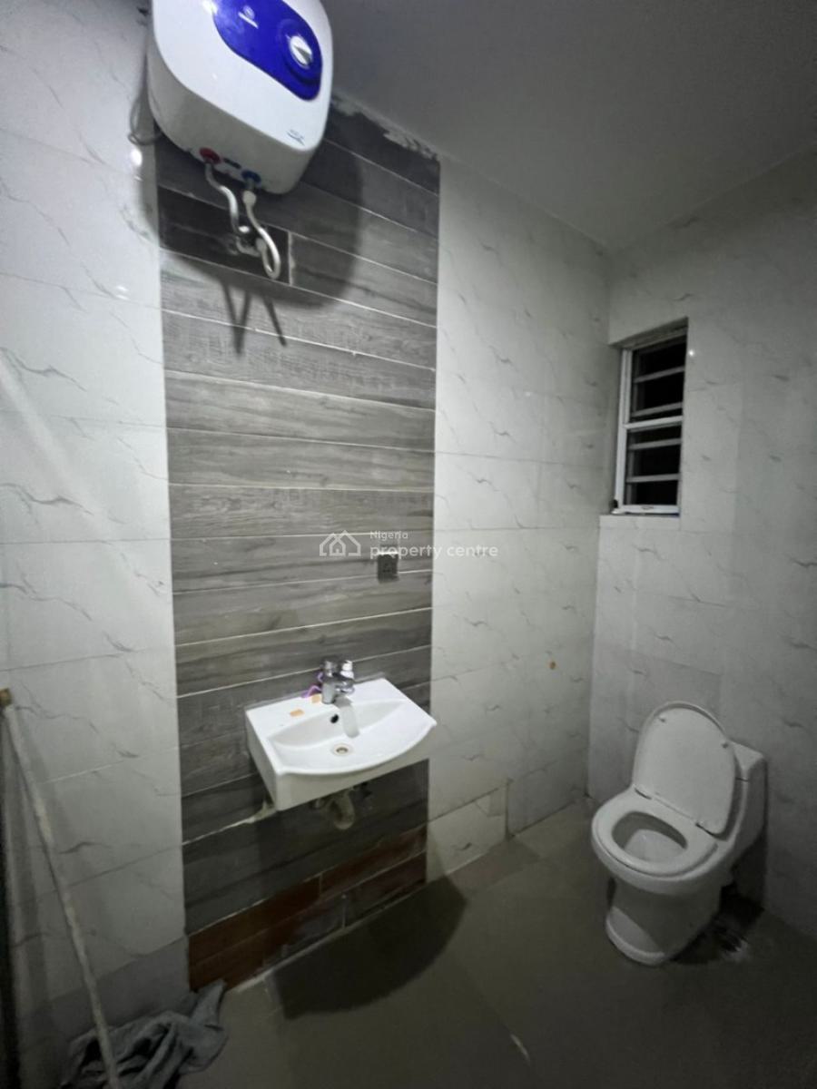Master Bedroom Sharing Kitchen, Orchid Road, Lekki, Lagos, Flat / Apartment for Rent