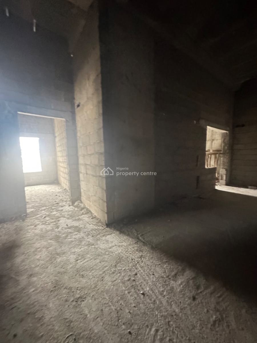 Large and High Ceiling 2 Bed with Bq, Admiralty Way, Lekki Phase 1, Lekki, Lagos, Flat / Apartment for Sale