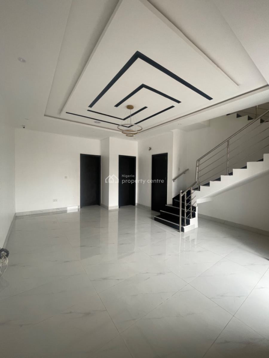 4 Bedroom Duplex with Bq, Chevron Drive Lekki Lagos, Lekki, Lagos, Semi-detached Duplex for Sale
