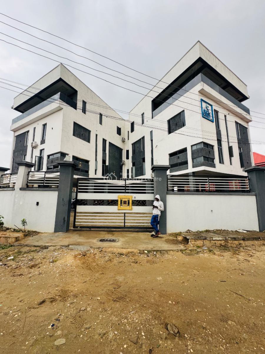 Fully Furnished 4 Bedroom Penthouse in a Gated Estate (1 Unit Left), Gbagada, Lagos, House for Sale