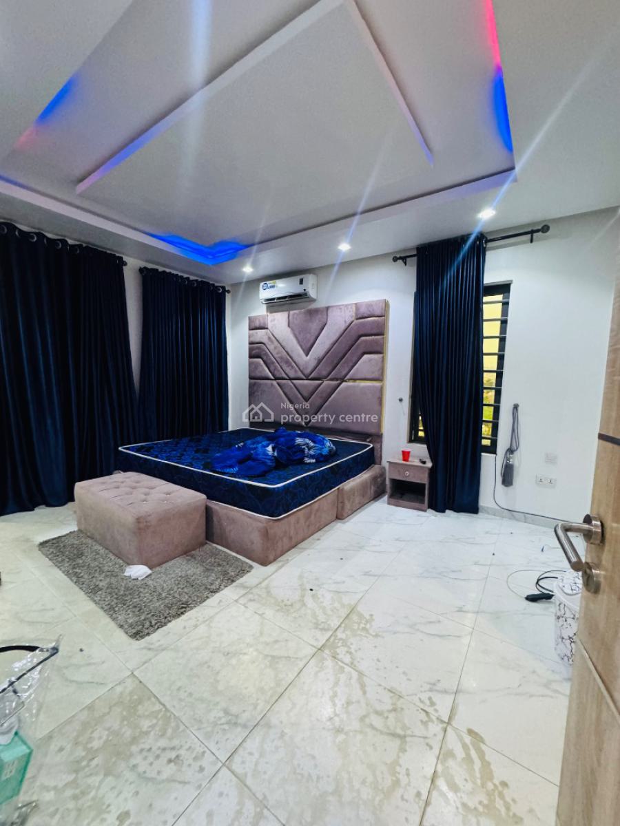 Fully Furnished 4 Bedroom Penthouse in a Gated Estate (1 Unit Left), Gbagada, Lagos, House for Sale