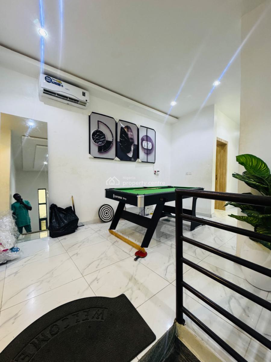 Fully Furnished 4 Bedroom Penthouse in a Gated Estate (1 Unit Left), Gbagada, Lagos, House for Sale