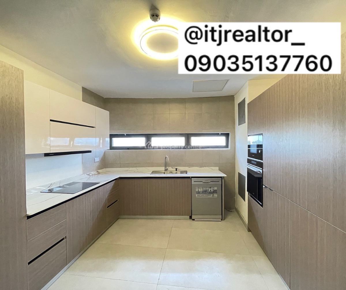 Lovely 4 Bedroom Apartment with Swimming Pool and Bq, Victoria Island, Victoria Island (vi), Lagos, Block of Flats for Sale