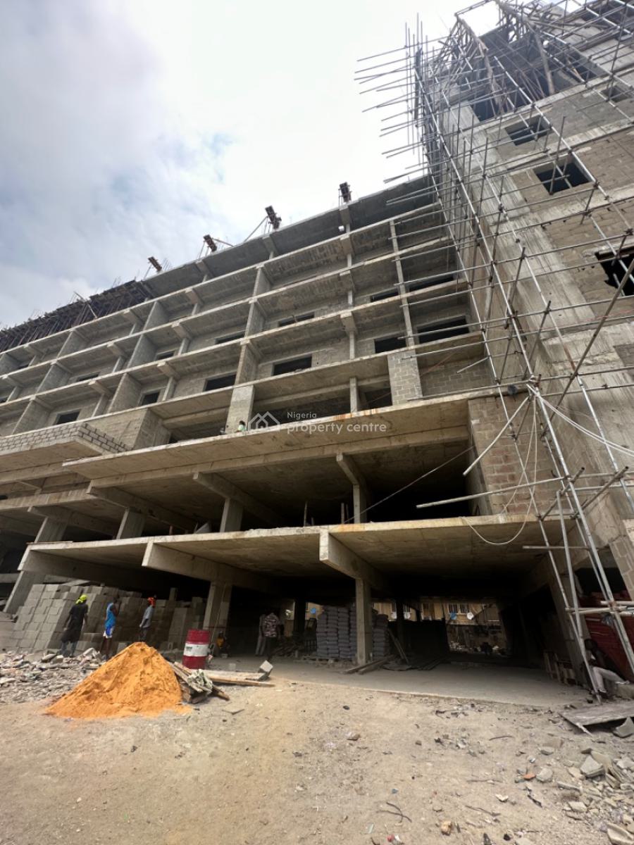 1 Bed Flat with Pool, Off Admiralty, Lekki Phase 1, Lekki, Lagos, Flat / Apartment for Sale