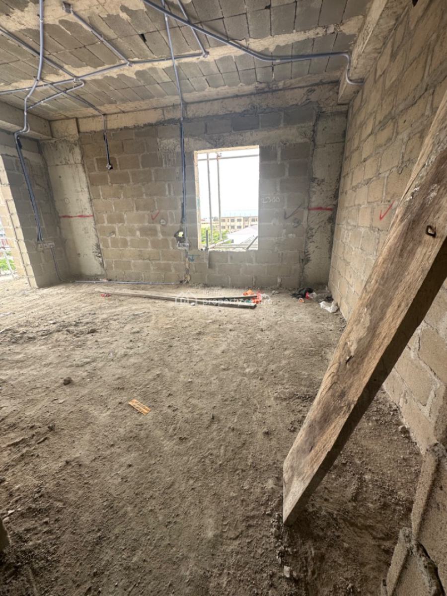 1 Bed Flat with Pool, Off Admiralty, Lekki Phase 1, Lekki, Lagos, Flat / Apartment for Sale