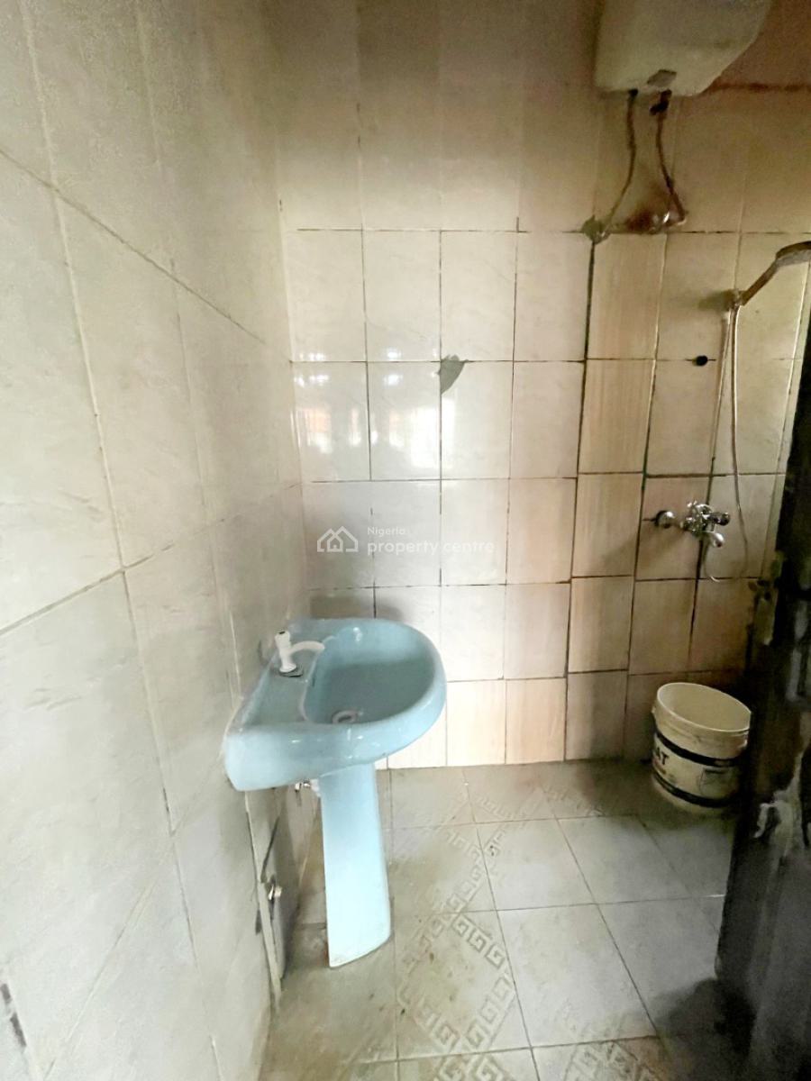 Luxury 2bedroom Apartment in a Secure Environment, Dutse Alhaji,  Sagwari Layout, Dutse, Abuja, Flat / Apartment for Rent