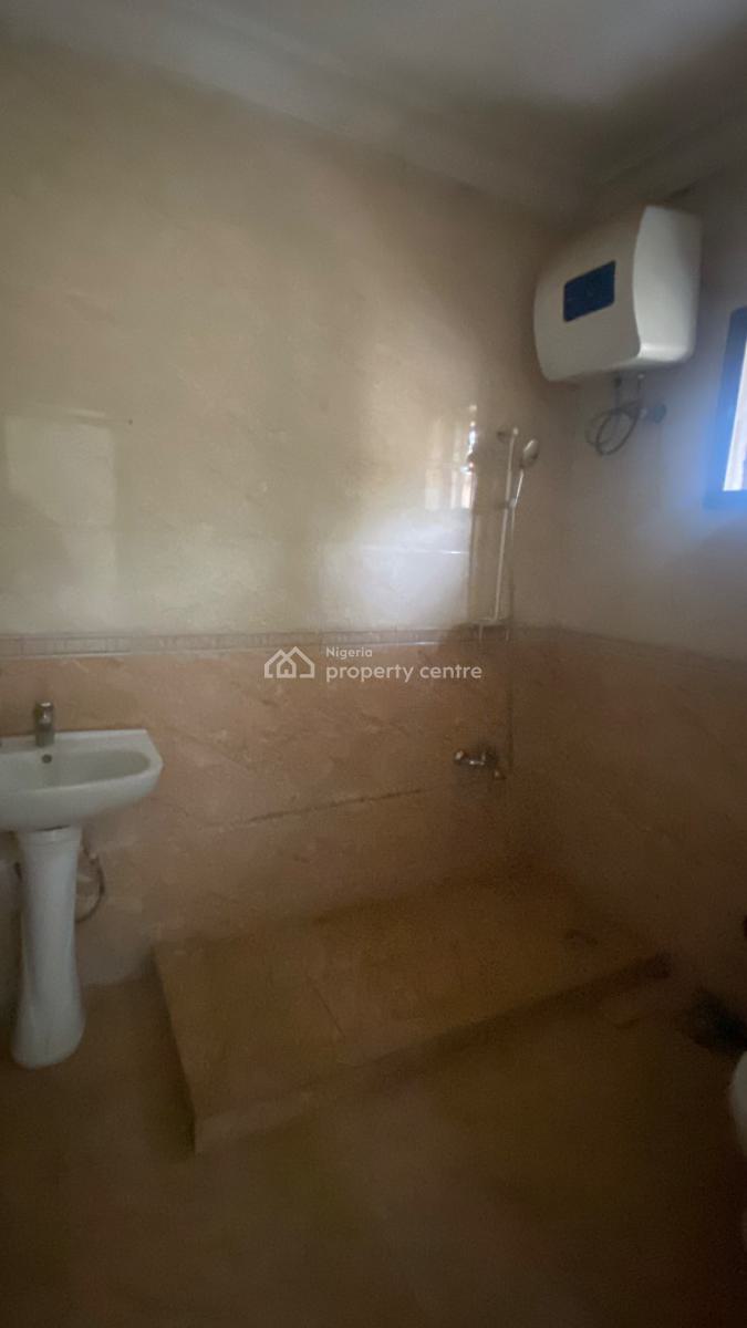 Spacious 3 Bedroom Block of Flat  Katampe Main, Katampe Main, Katampe (main), Katampe, Abuja, Flat / Apartment for Rent