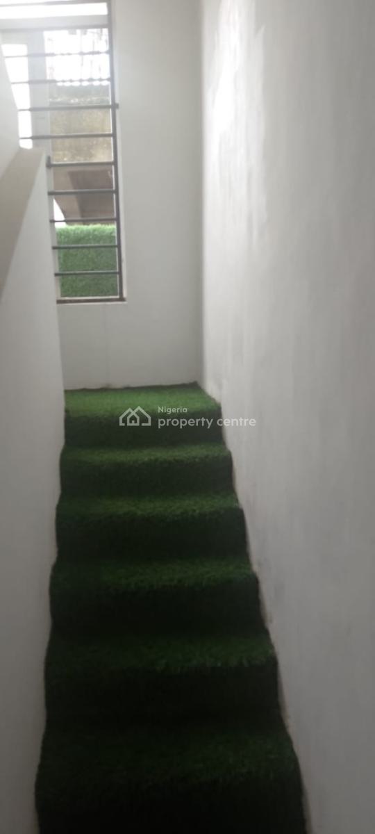 a Commercial Open Plan Office Space on 4 Floors, Mobolaji Bank Anthony Way, Maryland, Lagos, Office Space for Rent