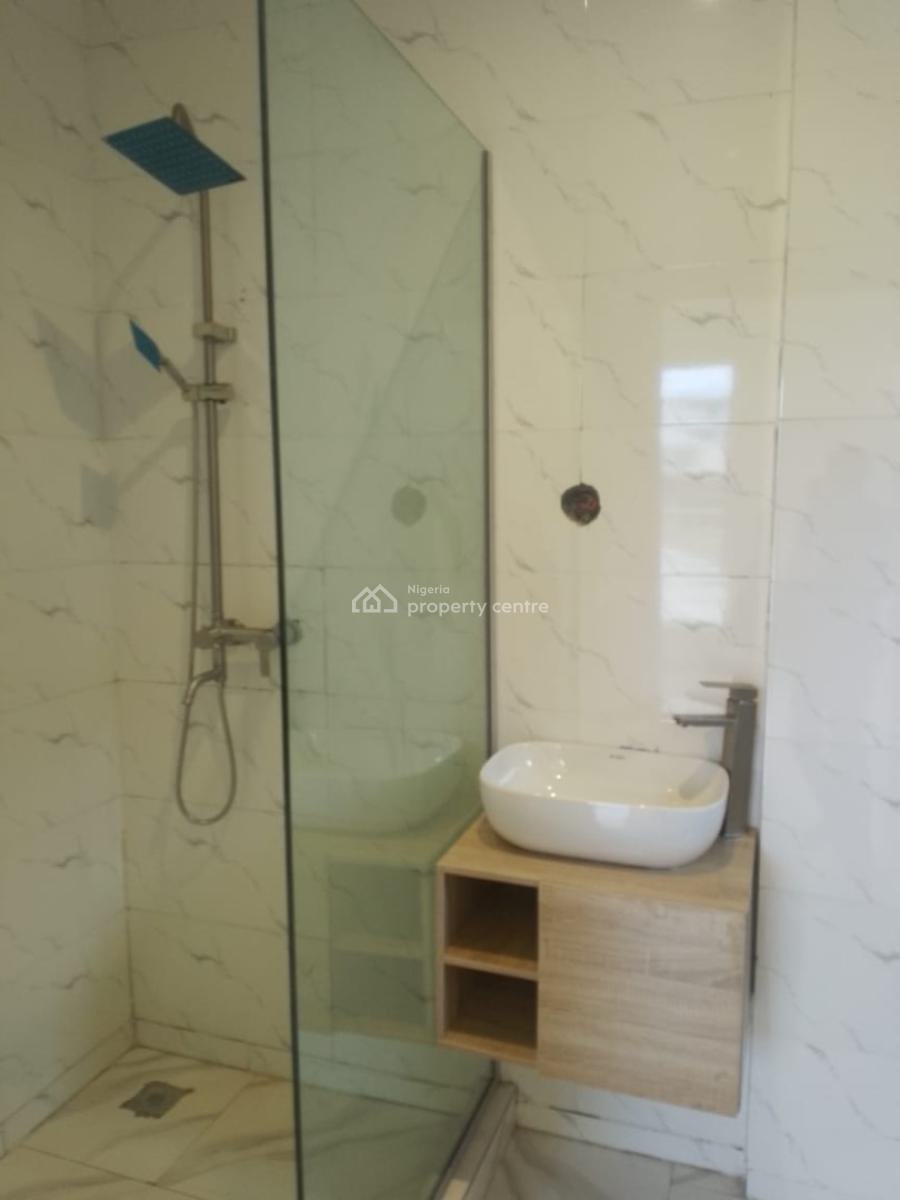 Luxury3 Bedroom Flats with a Room B.q and Excellent Facilities, Chevy View Estate, Off Chevron Drive, Lekki, Lagos, Lekki, Lagos, Flat / Apartment for Sale