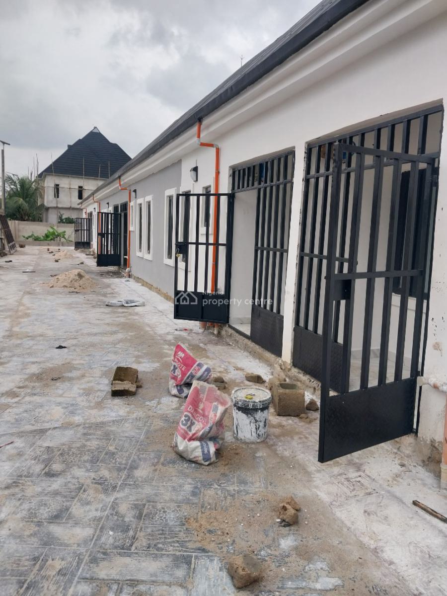 Sharp Virgin 1 Bedroom Flat with Pop Cieling, Kings Avenue Off Eneka Atali Link Road, Eneka, Port Harcourt, Rivers, Flat / Apartment for Rent