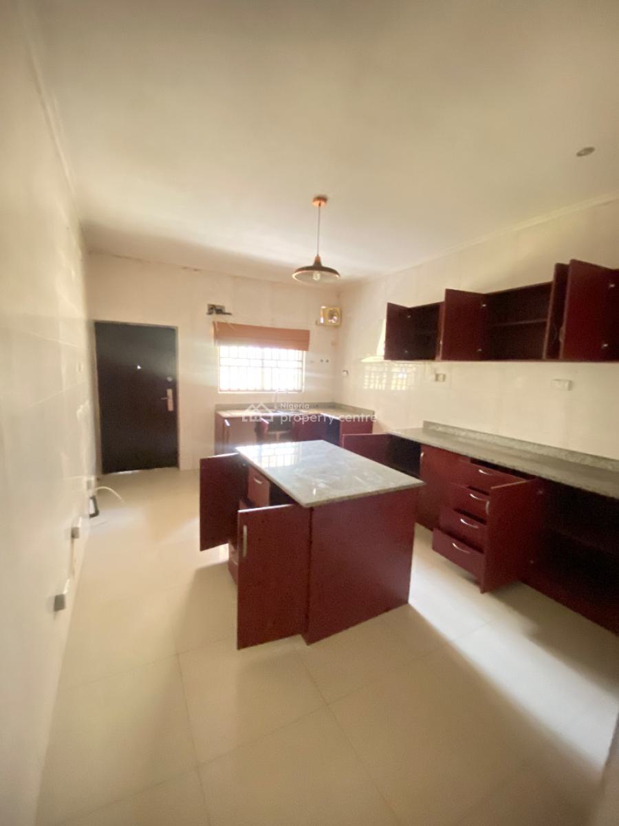 4 Bedroom Duplex, Cadogan Estate, Osapa, Lekki, Lagos, Semi-detached Duplex for Rent