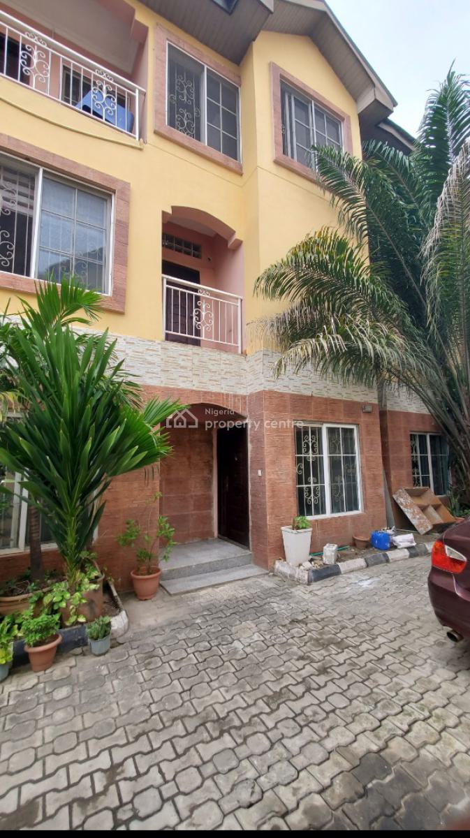 4bedroom Terrace Available, Lekki Lagos, Lekki Phase 1, Lekki, Lagos, Terraced Duplex for Rent