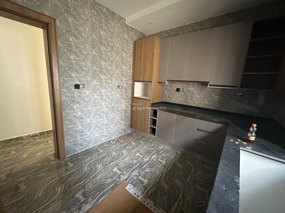 Luxury 5 Bedroom Terraced Duplex with Bq, Guzape District, Abuja, Terraced Duplex for Sale