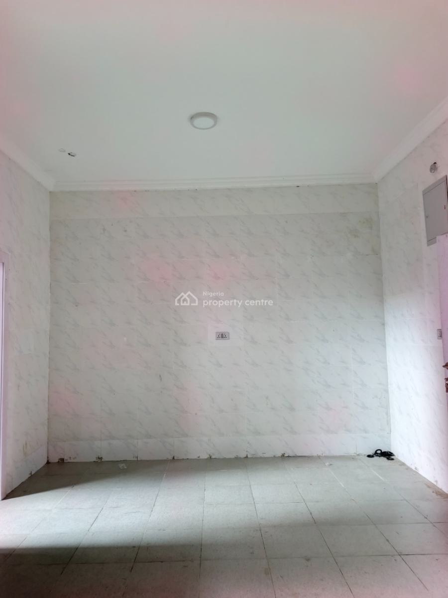 Smart Luxury Spacious  3 Bedrooms Duplex with Bq., in Estate at Abraham Adesanya Axis, Ajah Lagos., Ajah, Lagos, Semi-detached Duplex for Rent