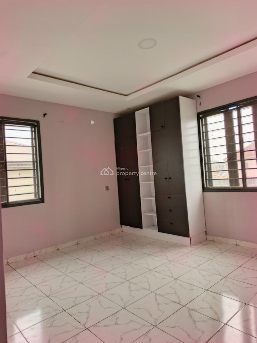Smart Luxury Spacious  3 Bedrooms Duplex with Bq., in Estate at Abraham Adesanya Axis, Ajah Lagos., Ajah, Lagos, Semi-detached Duplex for Rent