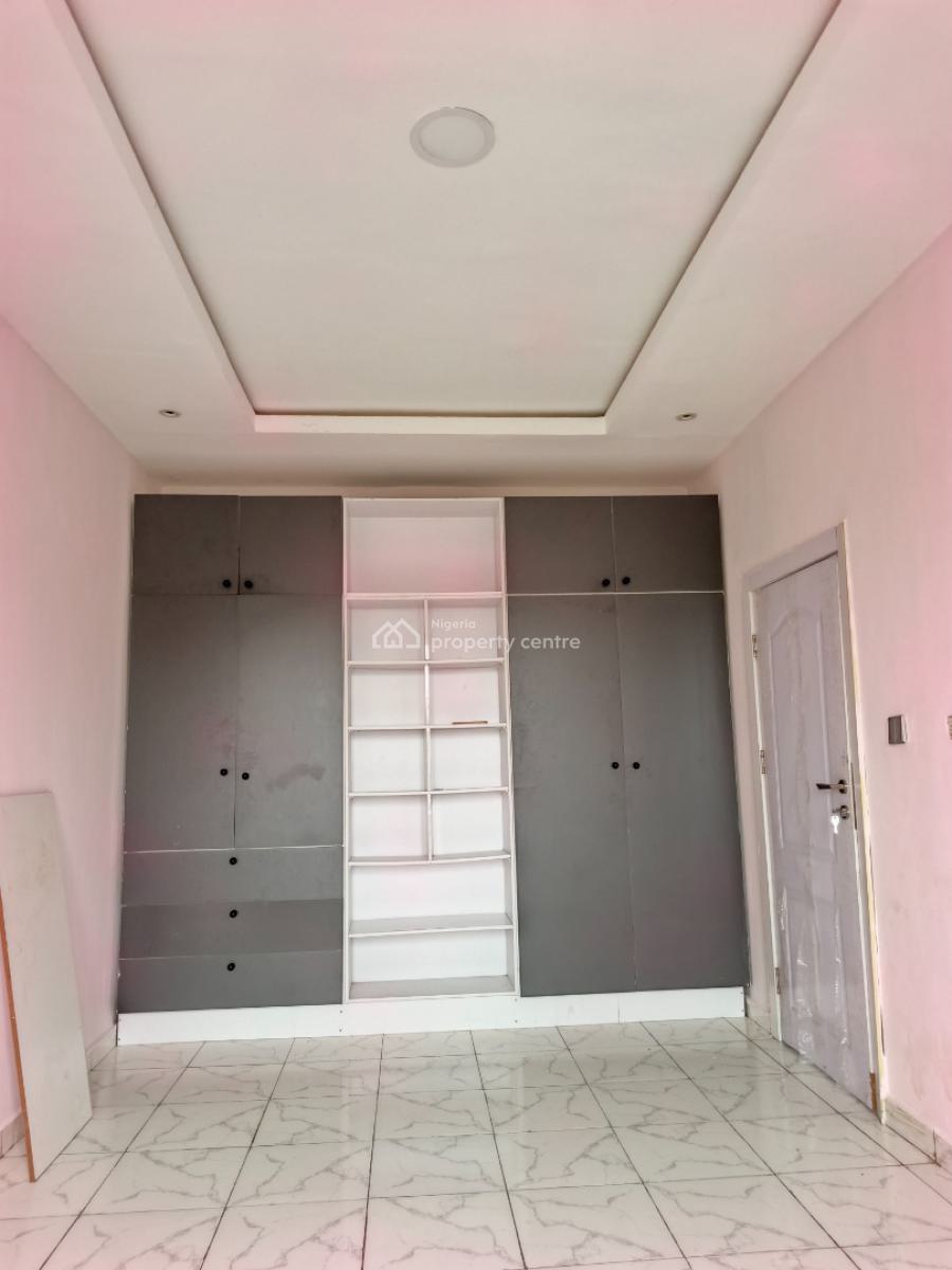 Smart Luxury Spacious  3 Bedrooms Duplex with Bq., in Estate at Abraham Adesanya Axis, Ajah Lagos., Ajah, Lagos, Semi-detached Duplex for Rent