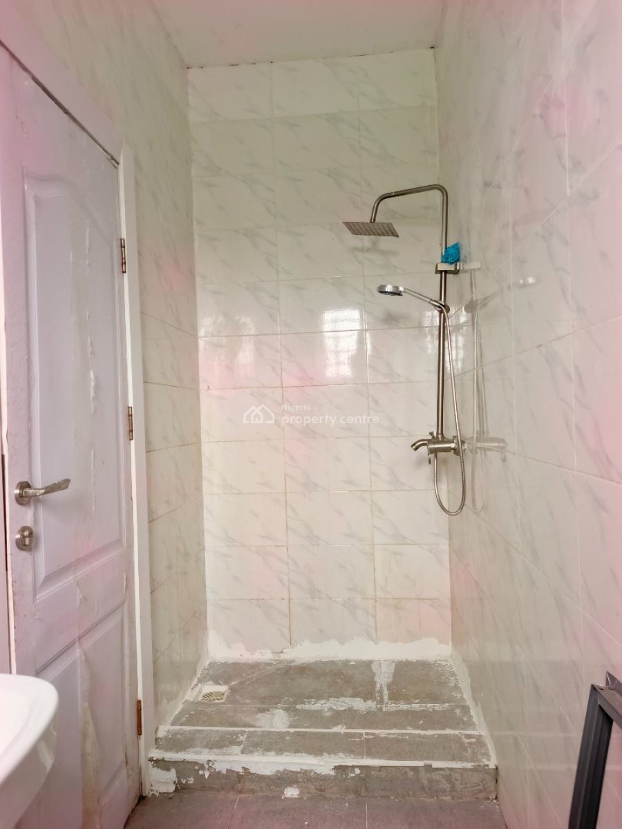 Smart Luxury Spacious  3 Bedrooms Duplex with Bq., in Estate at Abraham Adesanya Axis, Ajah Lagos., Ajah, Lagos, Semi-detached Duplex for Rent