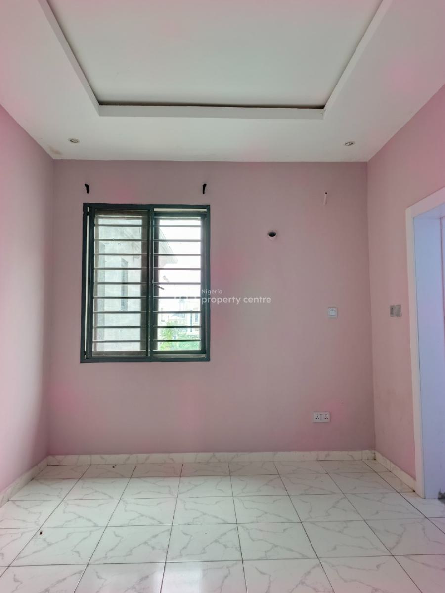Smart Luxury Spacious  3 Bedrooms Duplex with Bq., in Estate at Abraham Adesanya Axis, Ajah Lagos., Ajah, Lagos, Semi-detached Duplex for Rent