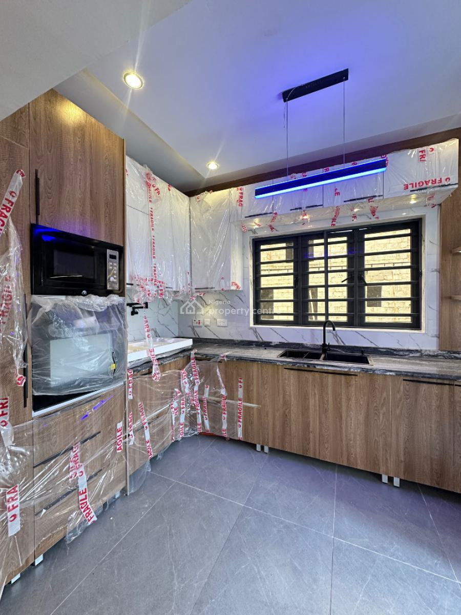 4 Bedroom Semi Detached Duplex with Bq, Ogudu Gra, Gra, Ogudu, Lagos, Semi-detached Duplex for Sale