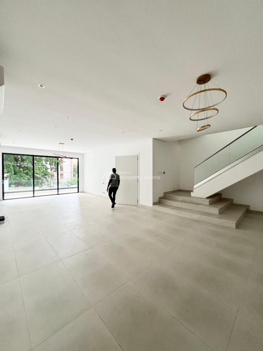 Unparalleled Luxury 4 Bedroom Penthouse with 2 Bq, Ikoyi, Lagos, Flat / Apartment for Sale