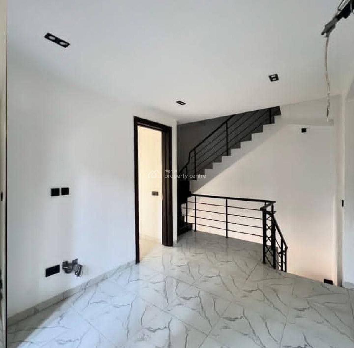 Luxury 4bedroom, Lekki Phase 1, Lekki, Lagos, Semi-detached Duplex for Rent