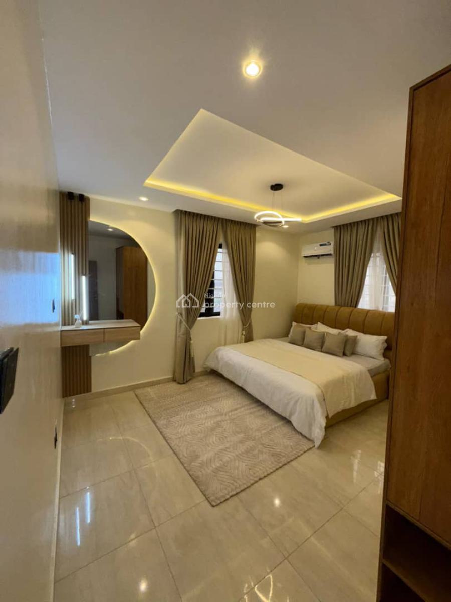 Luxury Studio & 1-bedroom Investment Apartments with High Income, Very Close to Yabatech,business and Tech Hub,steady Income Return, Alagomeji, Yaba, Lagos, House for Sale