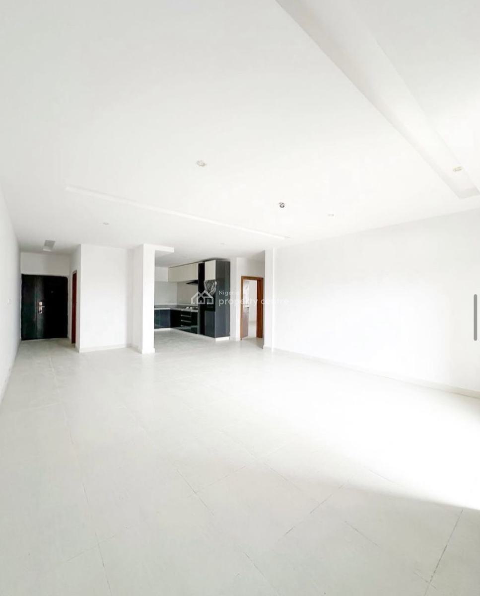 2bedroom  Serviced Apartment, Lekki Phase 1, Lekki Phase 1, Lekki, Lagos, Block of Flats for Sale