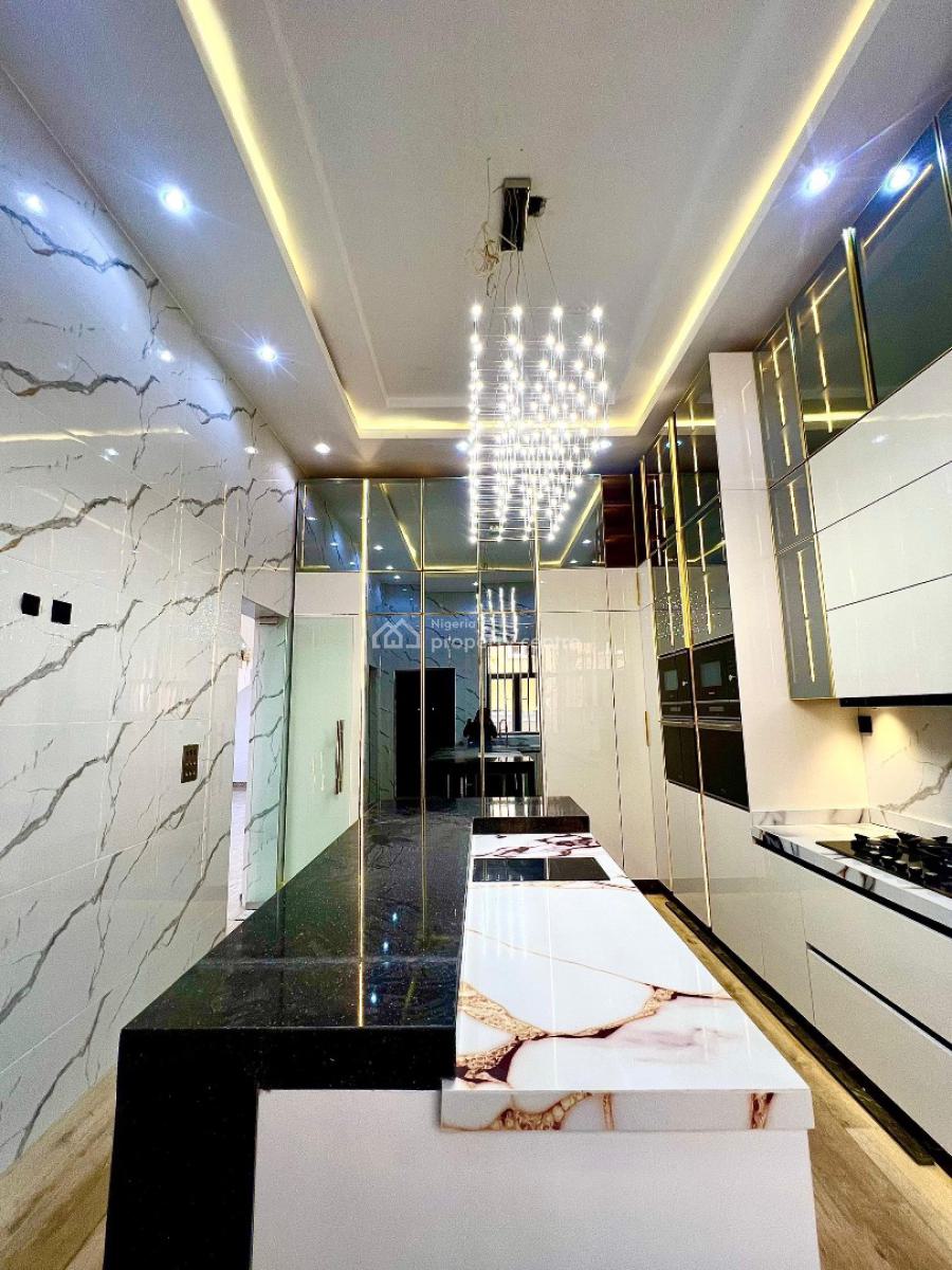 Massive 5 Bedroom Duplex with a Pool,gym,cinema and 2 Bqs, Lekki Phase 1, Lekki, Lagos, House for Sale