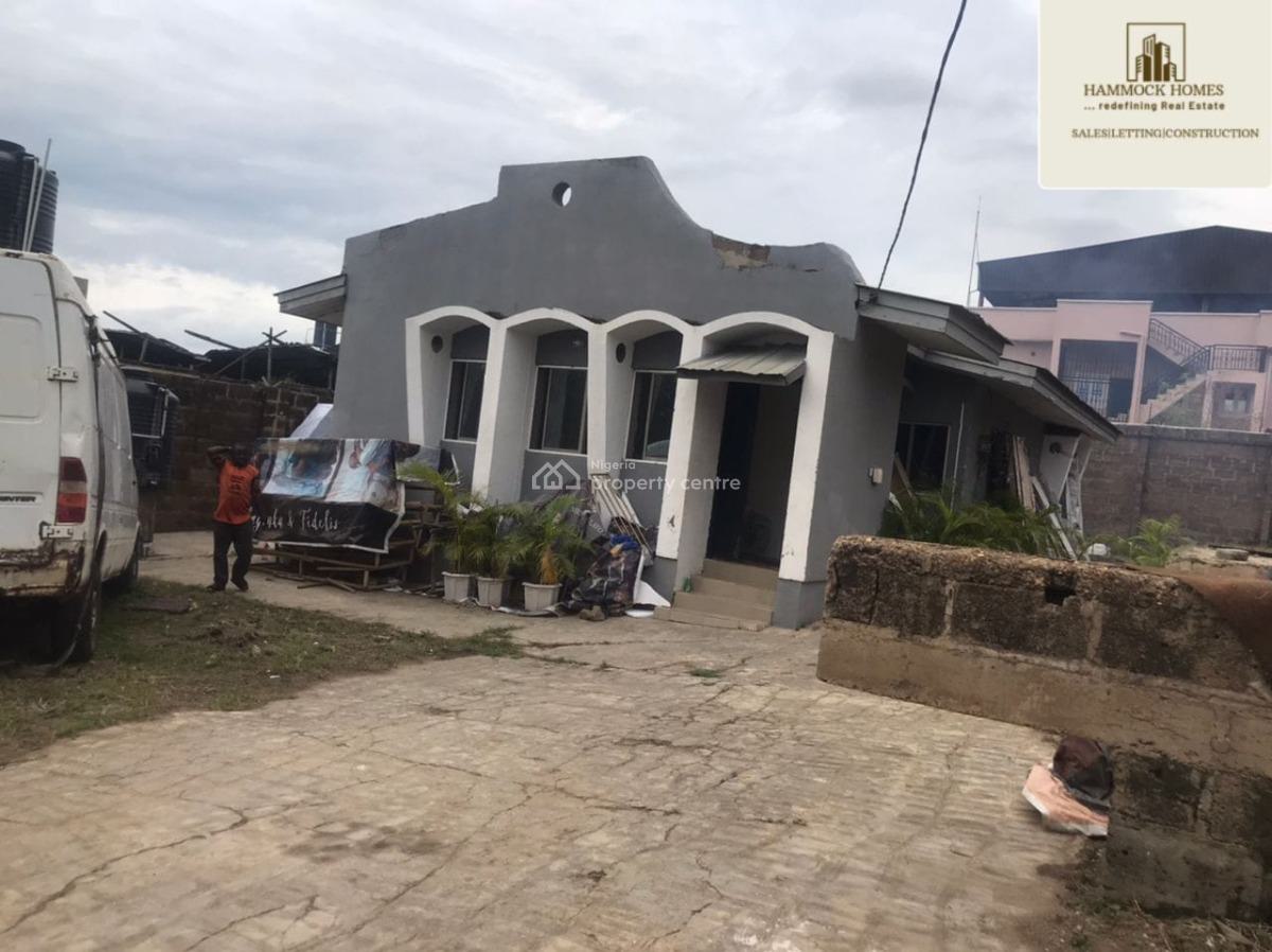 3-bedroom Bungalow on 2 Plots, Custom Gate, Dele Akinmusuti Street, Oluyole, Oluyole, Oyo, Detached Bungalow for Sale