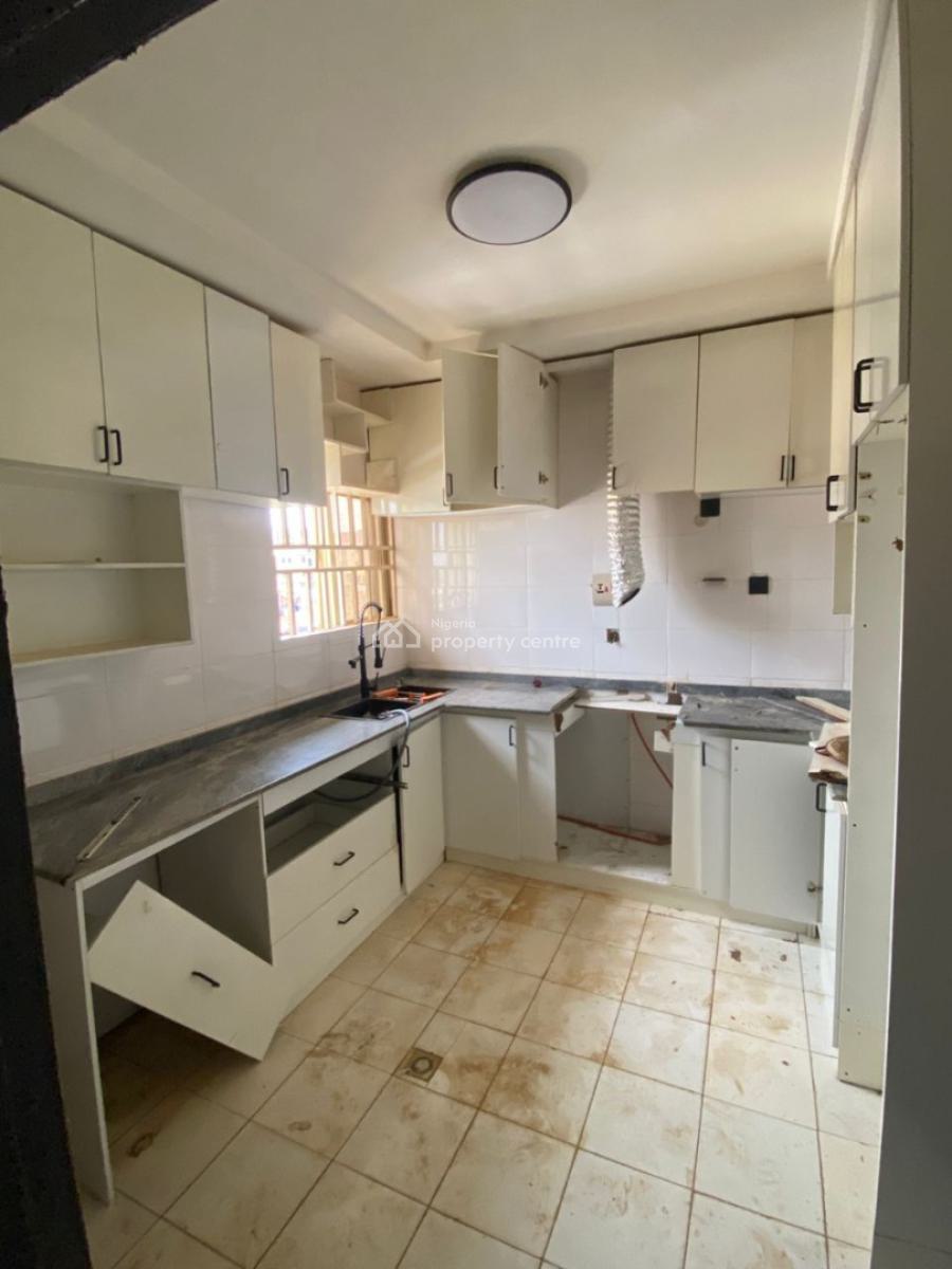 Spacious 2bedroom (three Toilets) By Dawaki Modern Market., Dawaki, Gwarinpa, Abuja, Flat / Apartment for Rent