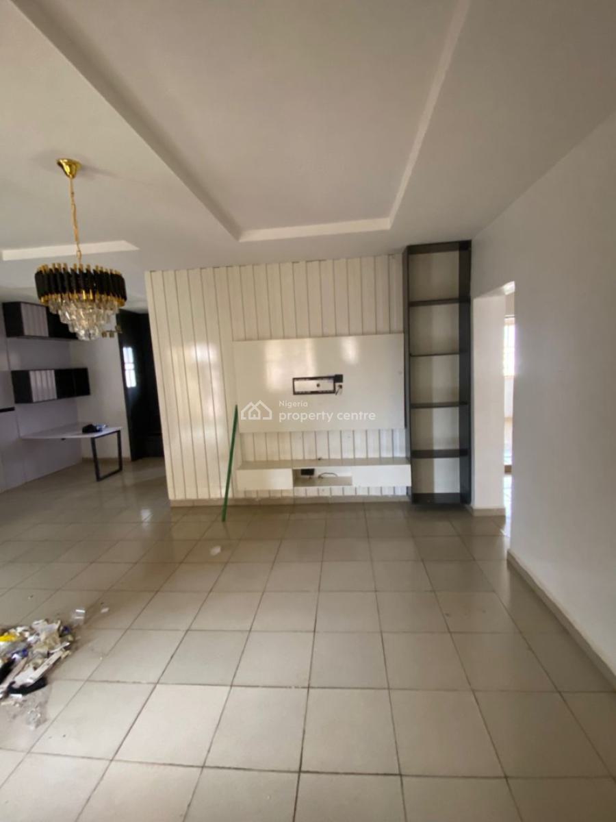 Spacious 2bedroom (three Toilets) By Dawaki Modern Market., Dawaki, Gwarinpa, Abuja, Flat / Apartment for Rent